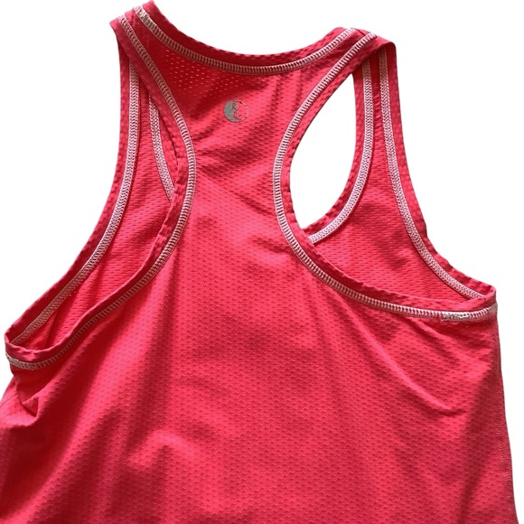Medium Hot Pink Racerback Tank Top Rese - Picture 3 of 8